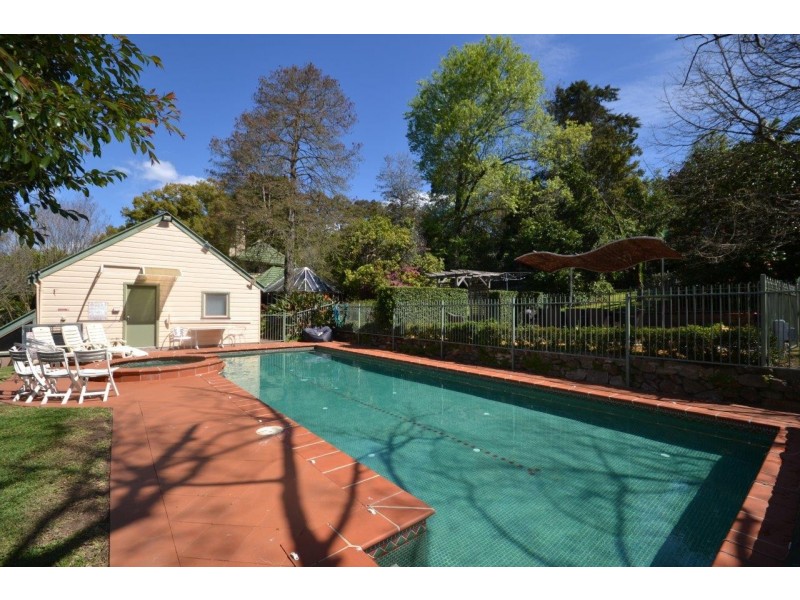 125 Brinawarr Street, Bomaderry NSW 2541