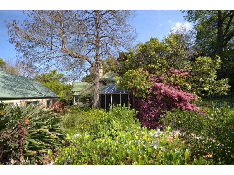 125 Brinawarr Street, Bomaderry NSW 2541