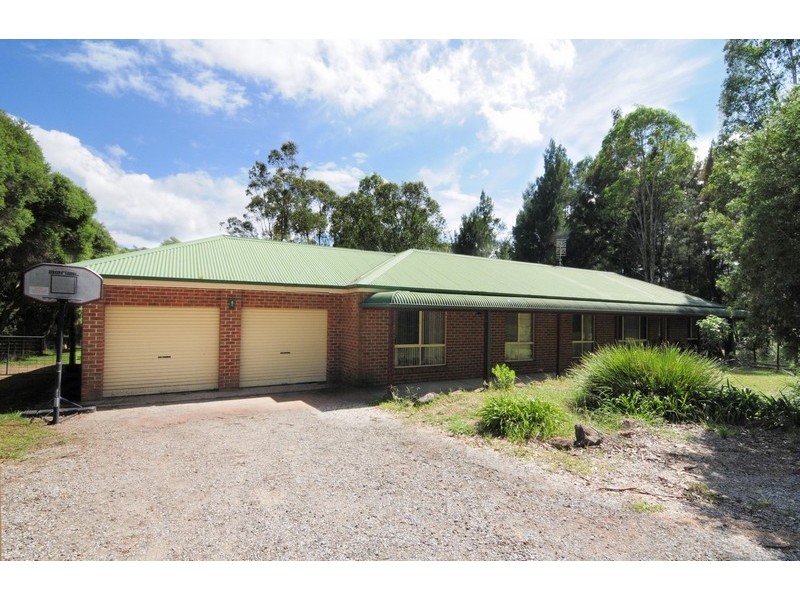 18 Mt Scanzi Road, Kangaroo Valley NSW 2577