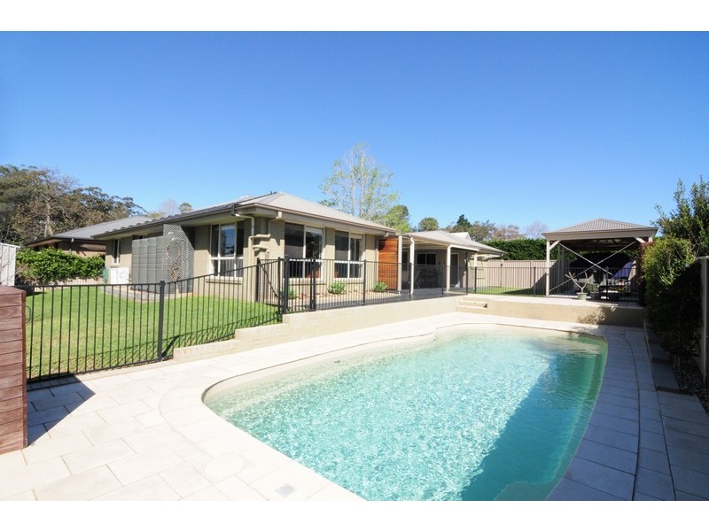 1B Karana Drive, North Nowra NSW 2541