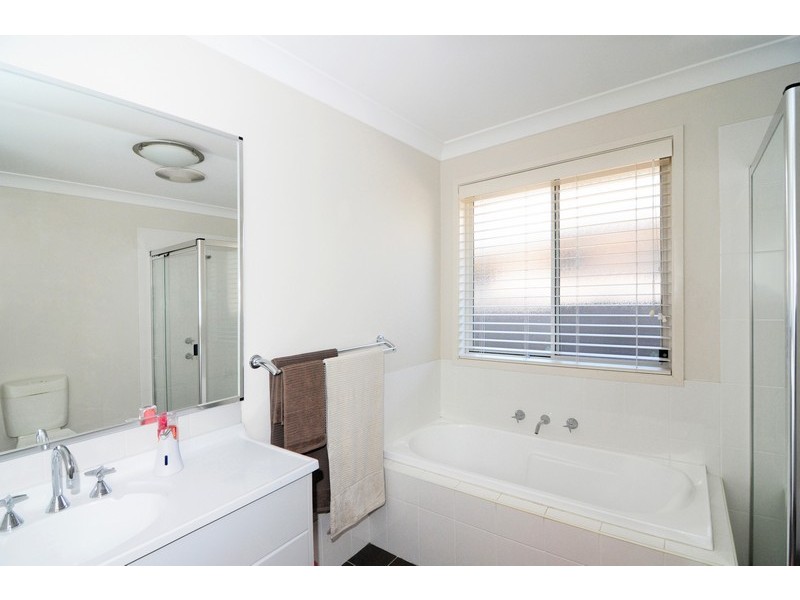1B Karana Drive, North Nowra NSW 2541