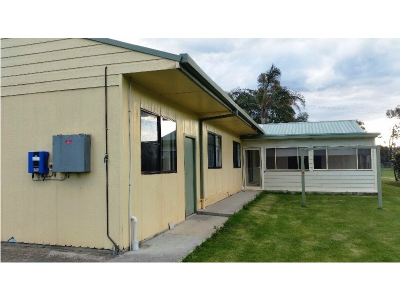 1028 Meroo Road, Meroo Meadow NSW 2540