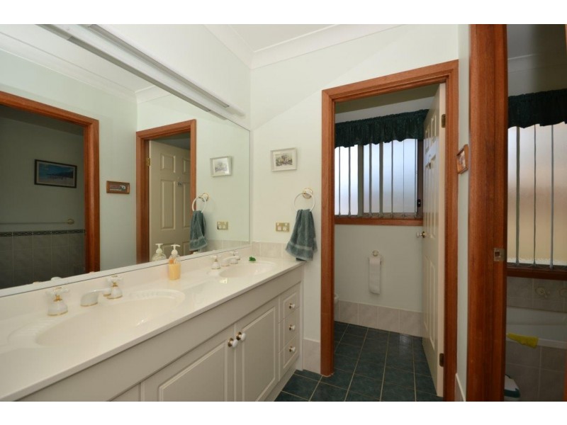 146 Worrigee Road, Worrigee NSW 2540