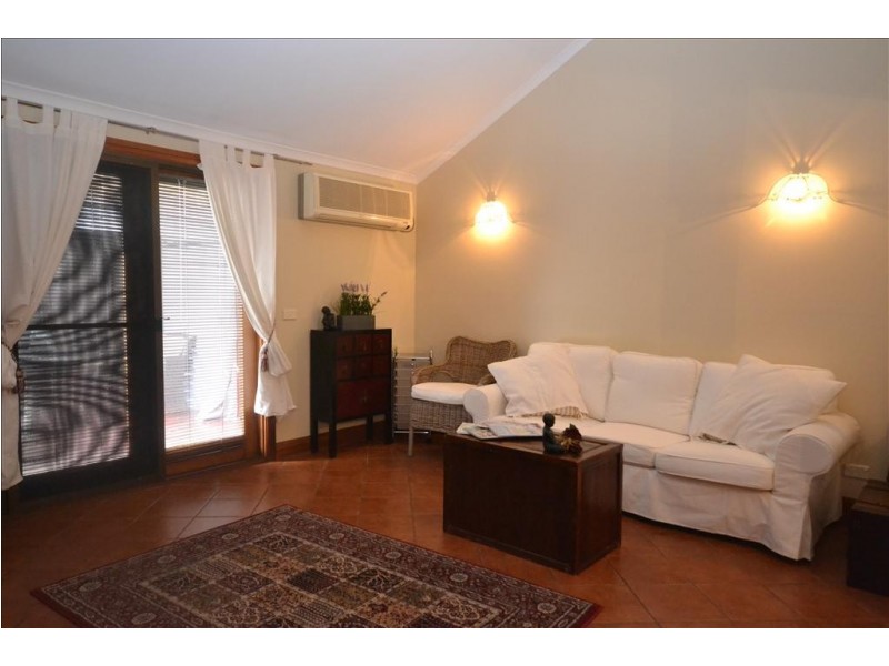 11 Uranna Ave, North Nowra NSW 2541