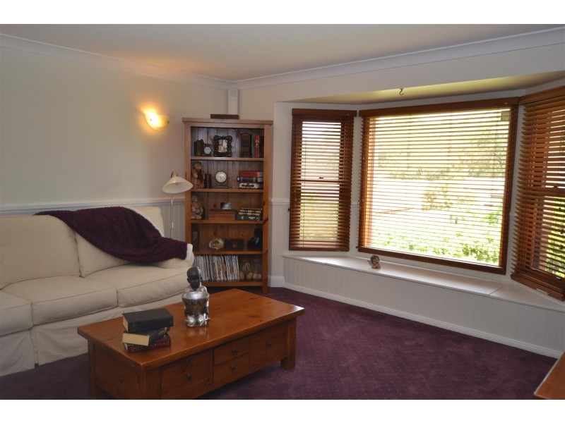 11 Uranna Ave, North Nowra NSW 2541