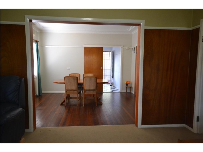 6 Coomea Street, Bomaderry NSW 2541