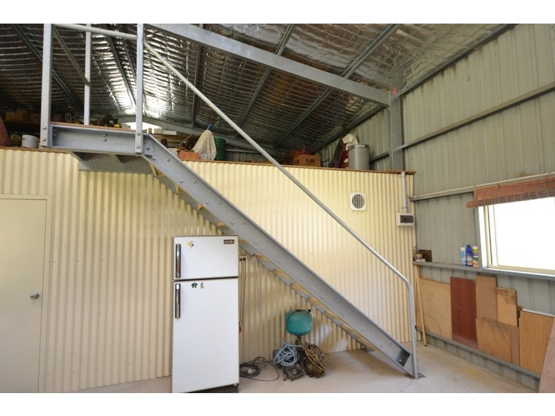 10B Paringa Road, Longreach NSW 2540