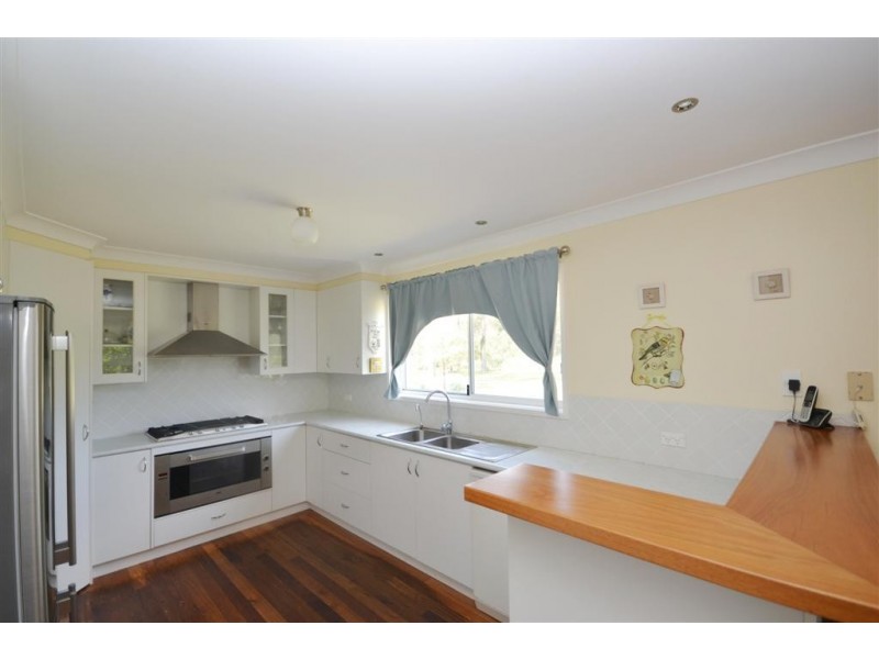 37 Tallais Close, Worrigee NSW 2540