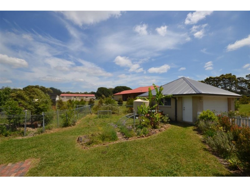 37 Tallais Close, Worrigee NSW 2540