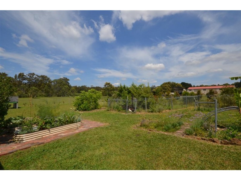 37 Tallais Close, Worrigee NSW 2540