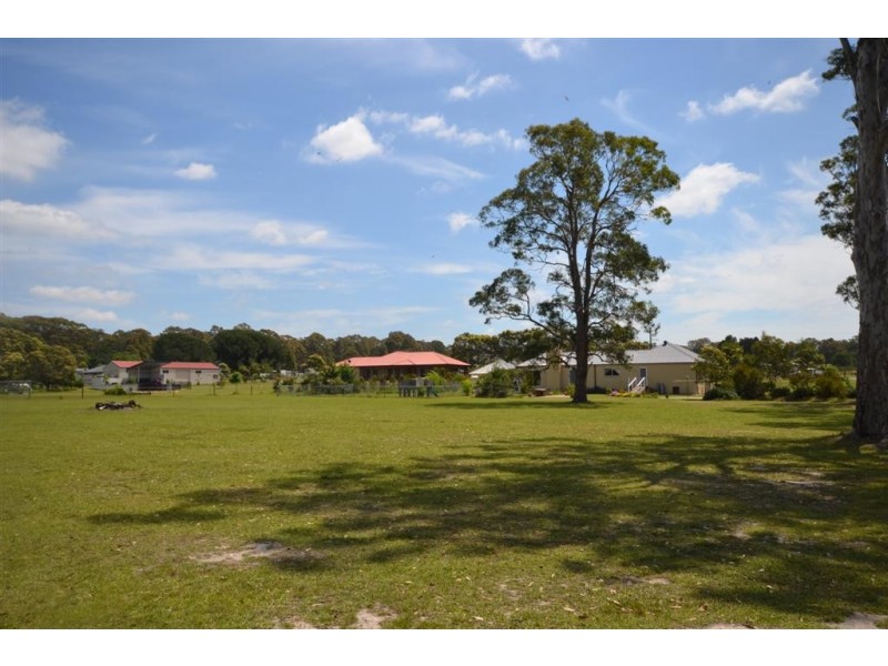 37 Tallais Close, Worrigee NSW 2540