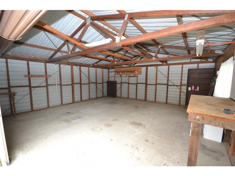 64 Lyndhurst Drive, Bomaderry NSW 2541