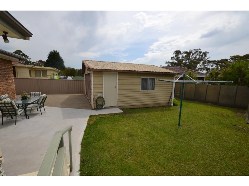 64 Lyndhurst Drive, Bomaderry NSW 2541