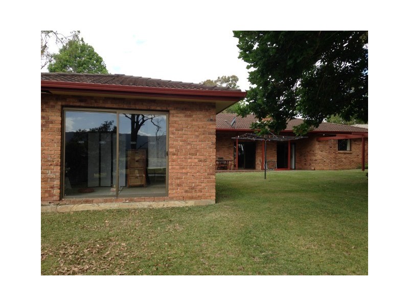 9 Nooramunga Ave, Cambewarra NSW 2540