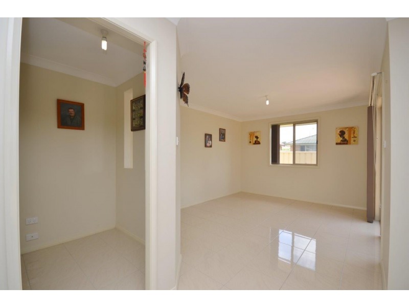 10 Neptune Place, Worrigee NSW 2540