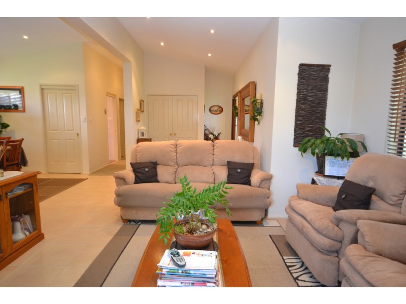 91/142 Greens Road, Greenwell Point NSW 2540