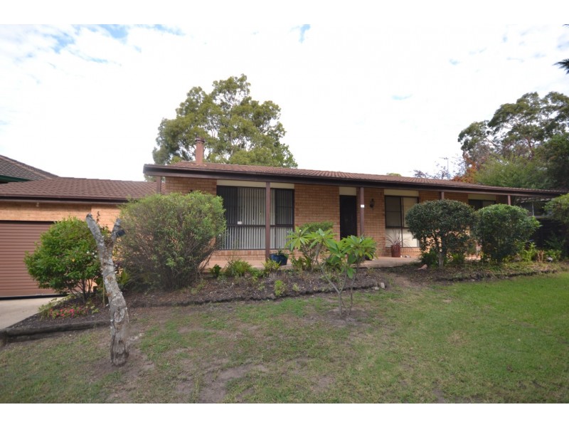 15 Philip Drive, North Nowra NSW 2541