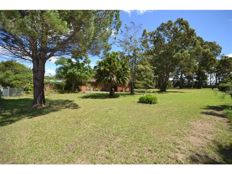 55 Hillcrest Avenue, South Nowra NSW 2541