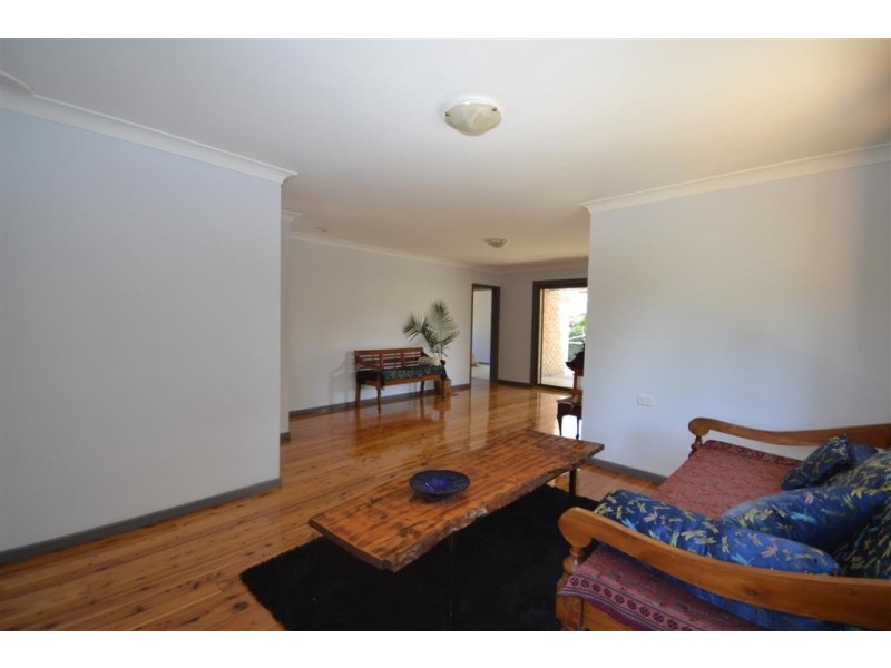 235 Kinghorne Street, Nowra NSW 2541