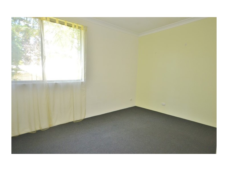 10 West Street, Greenwell Point NSW 2540