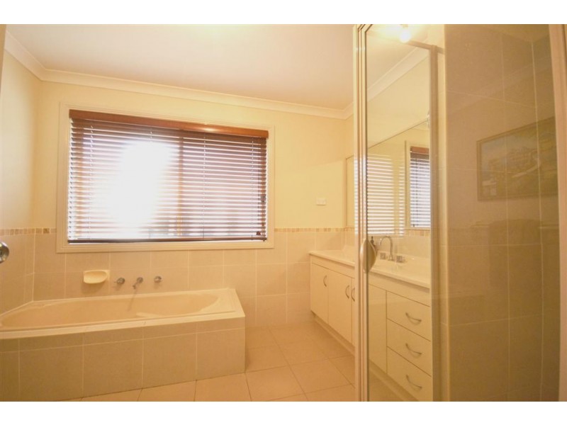 7 Marana Close, Nowra NSW 2541