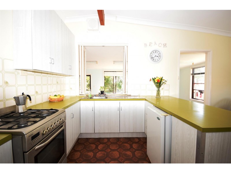 9 Aspinall Street, Shoalhaven Heads NSW 2535