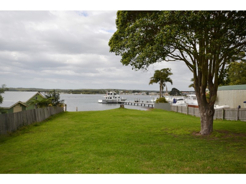 82 Greenwell Point Road, Greenwell Point NSW 2540
