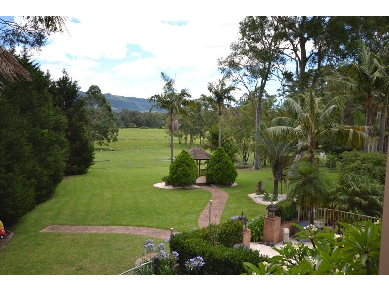 25 West Cambewarra Road, North Nowra NSW 2541