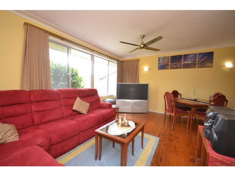 47 Walsh Crescent, North Nowra NSW 2541