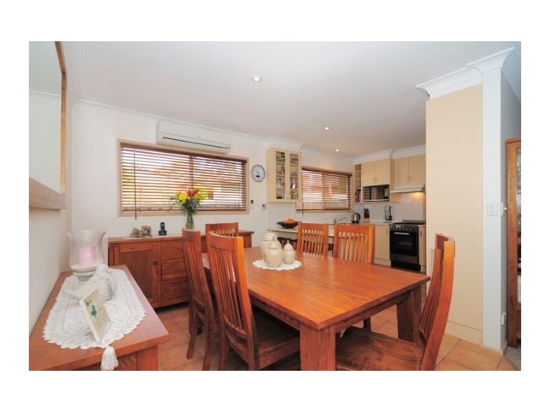 4 Emery Close, Bomaderry NSW 2541