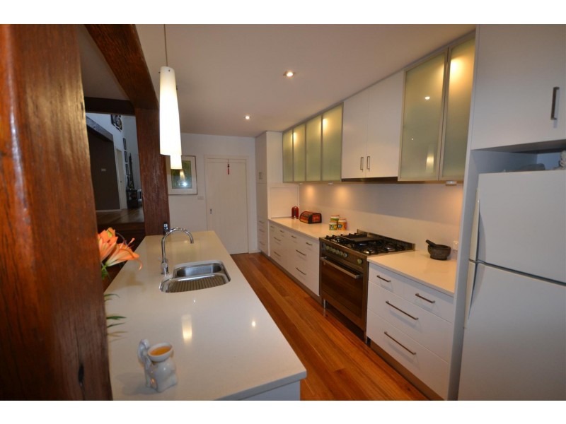 11 Staples Street, Shoalhaven Heads NSW 2535