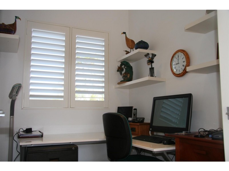 11 Staples Street, Shoalhaven Heads NSW 2535