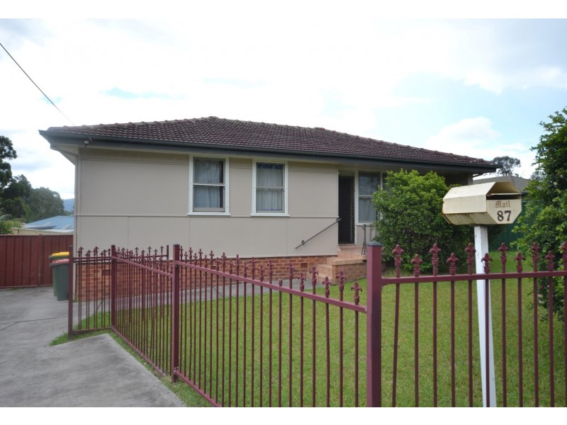 87 Kalandar Street, Nowra NSW 2541