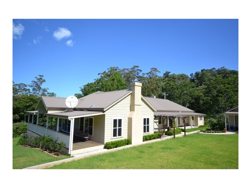 64 Cedargrove Rd, Berry NSW 2535