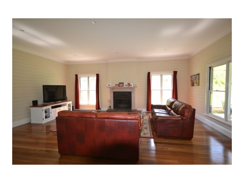 64 Cedargrove Rd, Berry NSW 2535
