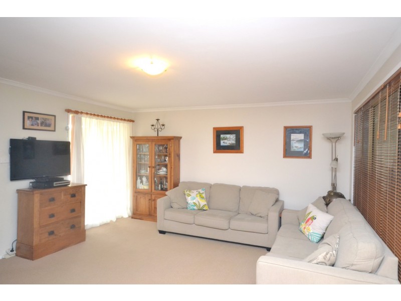 13 Peppermint Drive, Worrigee NSW 2540