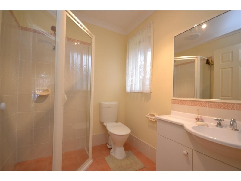 17 Kardella Avenue, Nowra NSW 2541