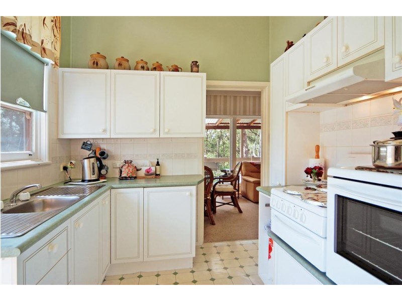 86 Walsh Crescent, North Nowra NSW 2541