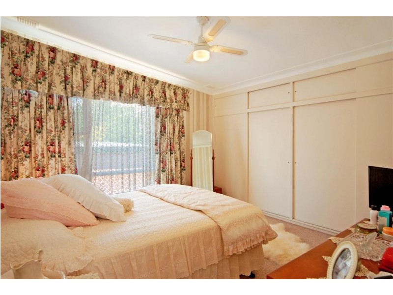 86 Walsh Crescent, North Nowra NSW 2541