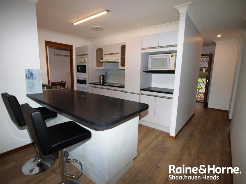 3 Bass Road, Shoalhaven Heads NSW 2535