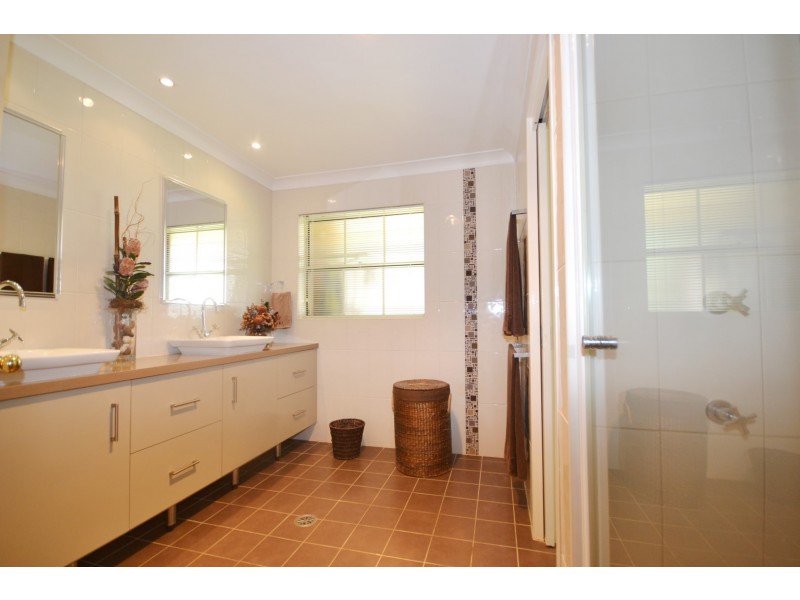 86 Woncor Avenue, Nowra Hill NSW 2540