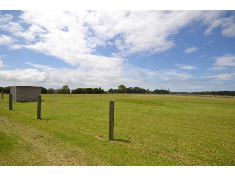 86 Woncor Avenue, Nowra Hill NSW 2540