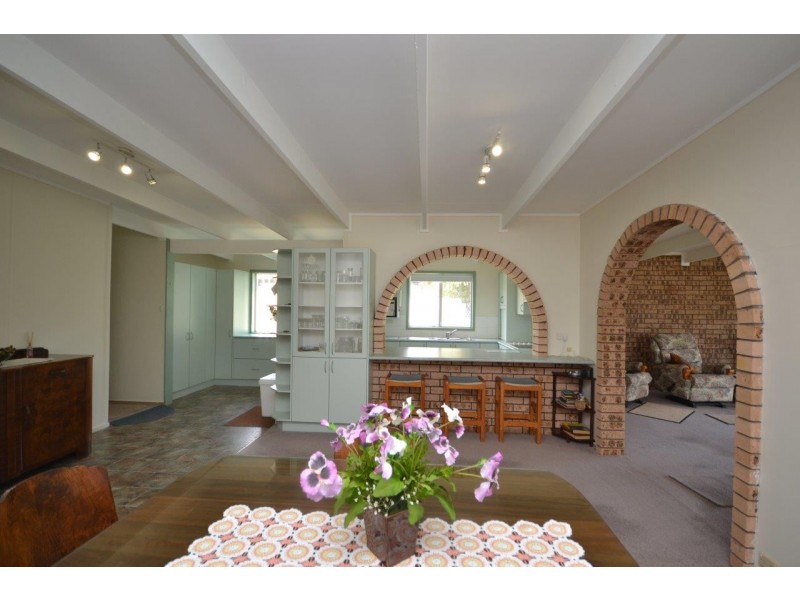 4 Calymea Street, Nowra Hill NSW 2540