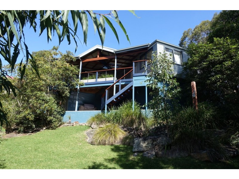 10 Nita Place, Bomaderry NSW 2541