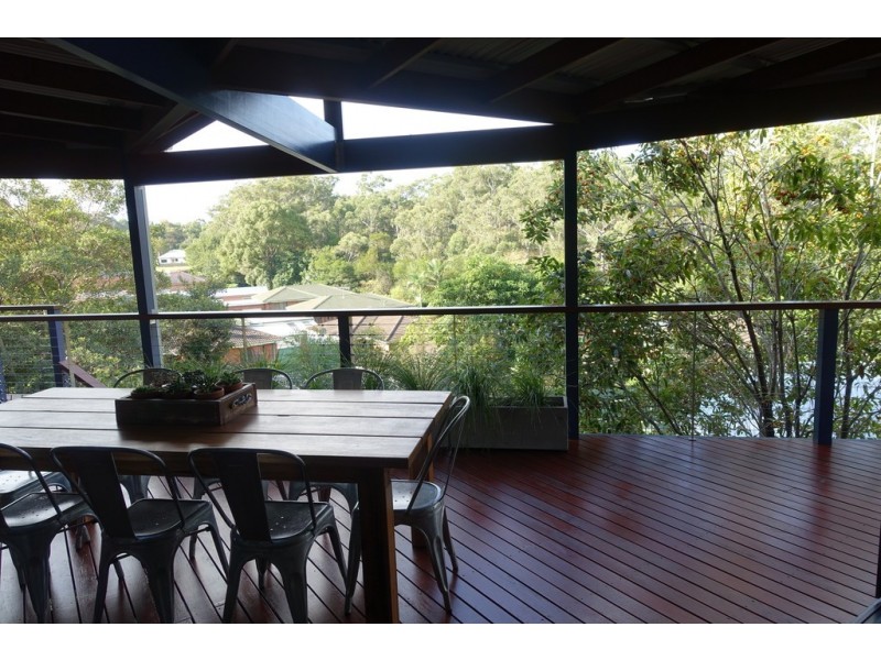 10 Nita Place, Bomaderry NSW 2541