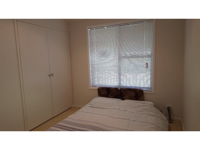 24 Yeovil Drive, Bomaderry NSW 2541