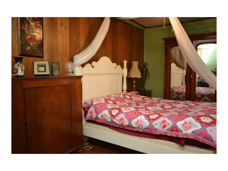 19 Ferry Lane, Nowra NSW 2541