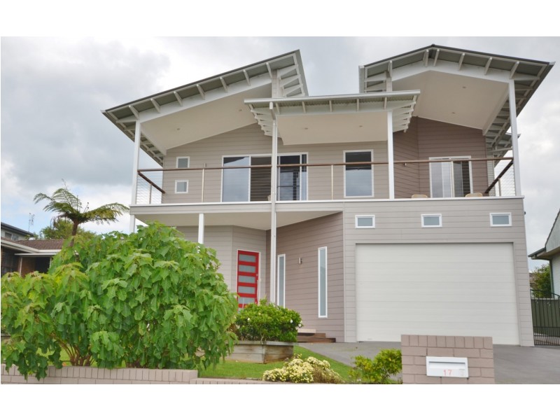 17 Jervis Street, Greenwell Point NSW 2540
