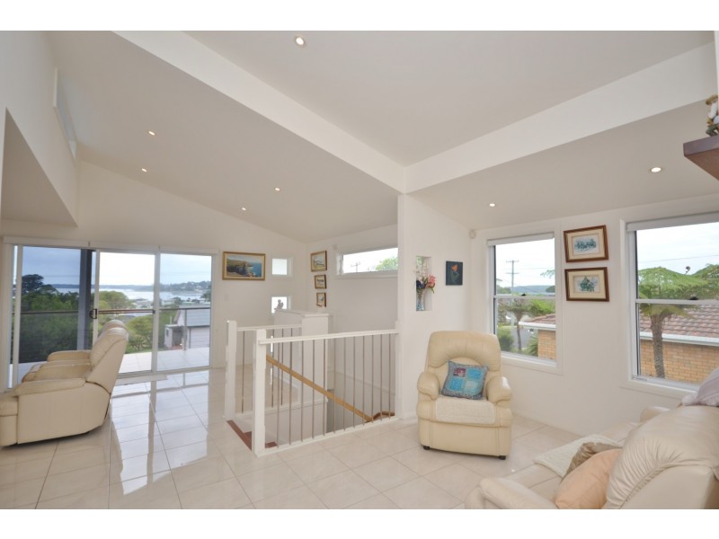17 Jervis Street, Greenwell Point NSW 2540