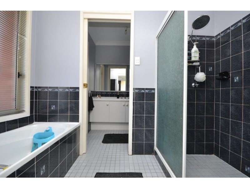 236 Illaroo Road, North Nowra NSW 2541